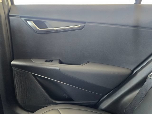 New 2026 Kia Niro EX FWD image 6