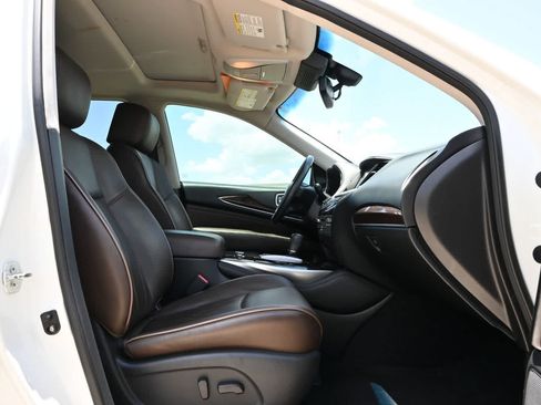 Used 2015 INFINITI QX60 FWD w/ Deluxe Touring Package image 24