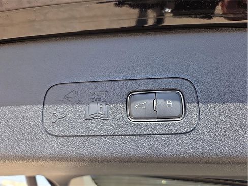 New 2026 Lincoln Aviator Reserve image 9