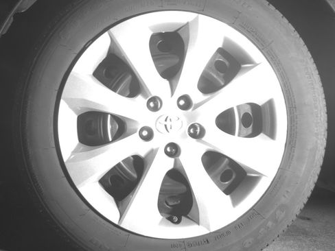 Used 2025 Toyota Corolla LE FWD image 12