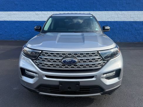 Used 2020 Ford Explorer Limited w/ Class III Trailer Tow Package AWD/4WD image 4