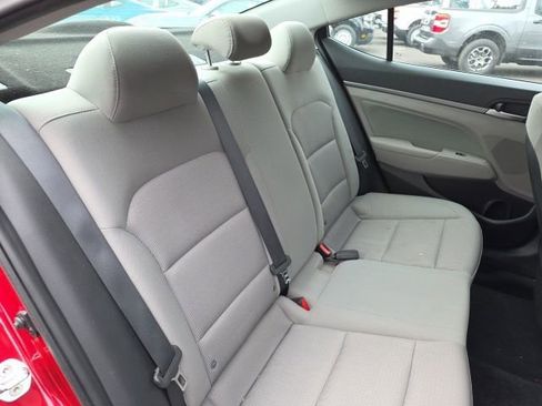 Used 2018 Hyundai Elantra Value Edition image 12