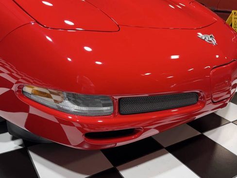 Used 2003 Chevrolet Corvette Z06 w/ Memory Package, 3 Drivers RWD image 30