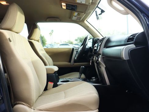 Used 2017 Toyota 4Runner SR5 image 34