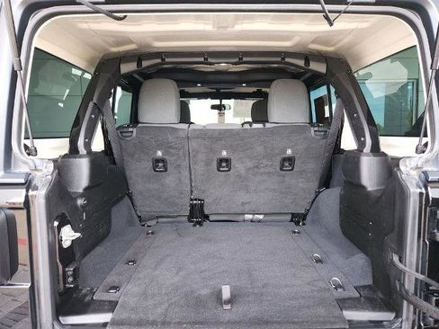 Used 2024 Jeep Wrangler Sport image 13