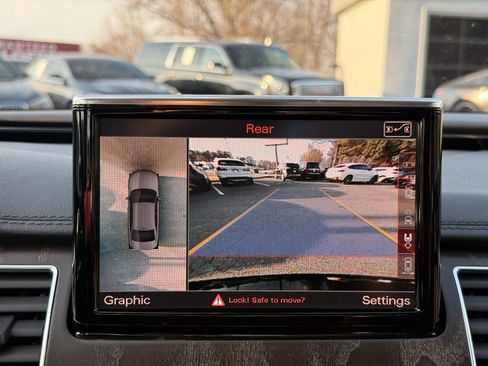 Used 2015 Audi A8 L 4.0T image 24