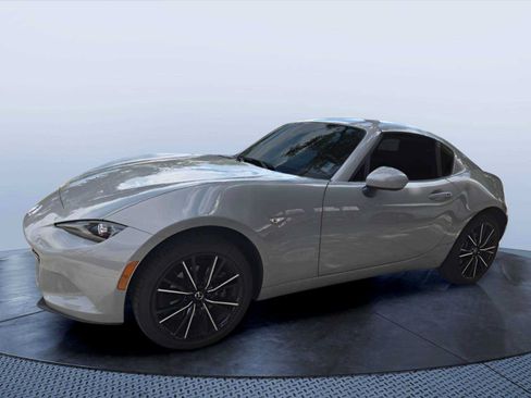 Used 2025 MAZDA MX-5 Miata RF Grand Touring w/ Weather Package RWD image 2
