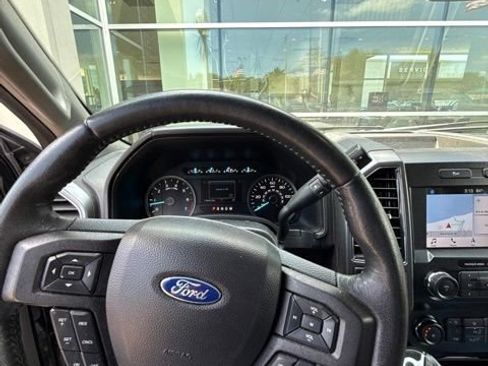 Used 2019 Ford F150 XLT w/ Equipment Group 302A Luxury AWD/4WD image 6