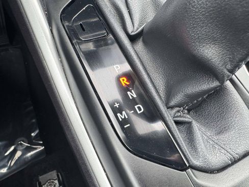 Used 2022 Toyota Highlander XLE image 34