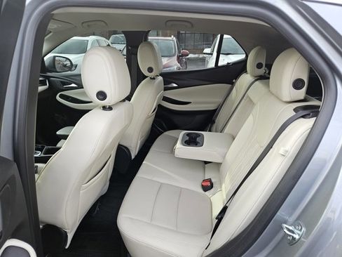 Certified 2024 Buick Encore GX Avenir image 16