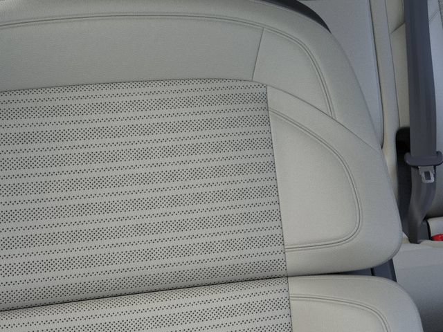 New 2026 Lincoln Nautilus Reserve AWD/4WD image 16