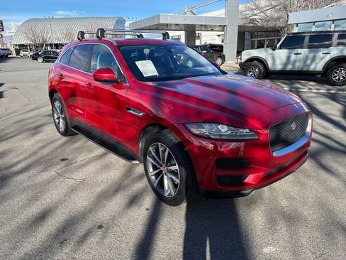 Used 2018 Jaguar F-PACE Prestige image 9