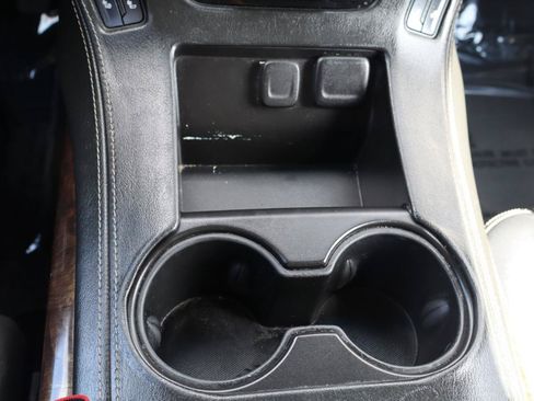 Used 2018 Chevrolet Tahoe LT RWD image 30