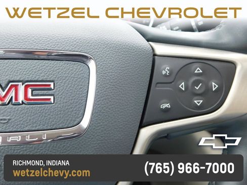 Used 2023 GMC Acadia Denali w/ Denali Technology Package AWD/4WD image 38