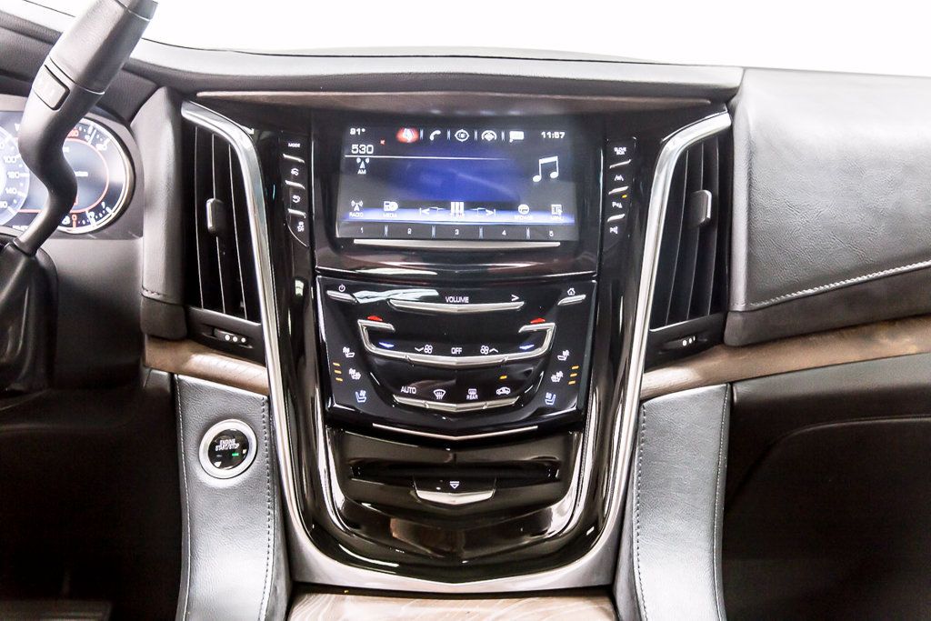 Used 2019 Cadillac Escalade Premium Luxury RWD image 20