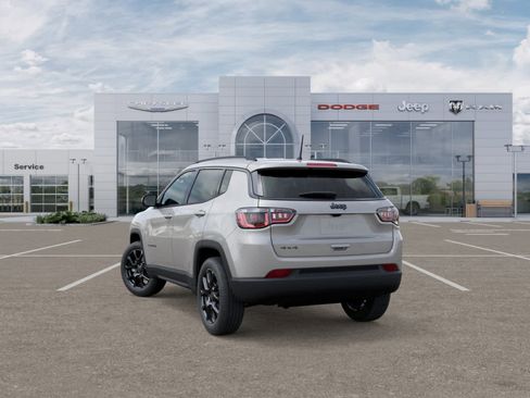 New 2026 Jeep Compass Latitude w/ Quick Order Package 29K image 3