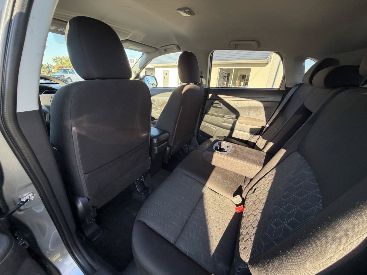 Used 2020 Mitsubishi Outlander Sport ES FWD image 25