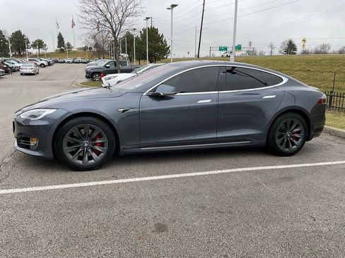 Used 2020 Tesla Model S Performance image 3