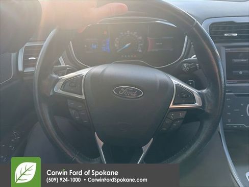 Used 2013 Ford Fusion Titanium w/ Titanium Driver Assist Pkg image 10