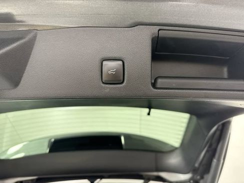 Used 2020 Ford Escape SE Sport AWD/4WD image 35