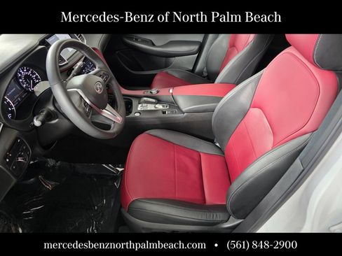 Used 2024 INFINITI QX50 Sport FWD image 9