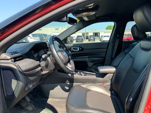 Used 2022 Jeep Compass Latitude w/ Convenience Group AWD/4WD image 16
