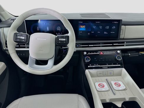 New 2026 Hyundai Santa Fe SE image 18