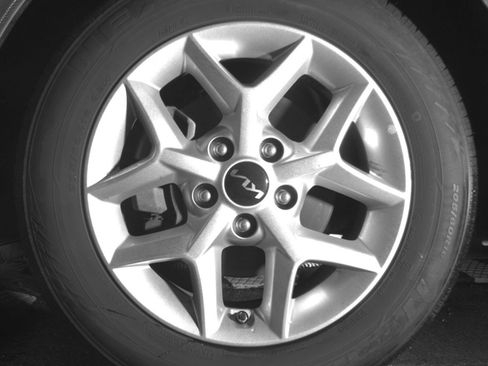 Used 2025 Kia Soul LX w/ LX Technology Package FWD image 15
