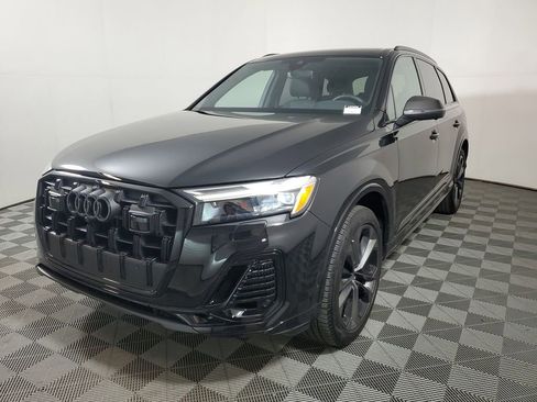 Used 2025 Audi Q7 3.0T Premium Plus AWD/4WD image 3