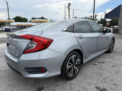 Used 2016 Honda Civic EX-T image 7