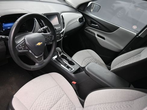 Used 2024 Chevrolet Equinox LT image 18