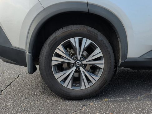 Used 2021 Nissan Rogue SV w/ Premium Package AWD/4WD image 27