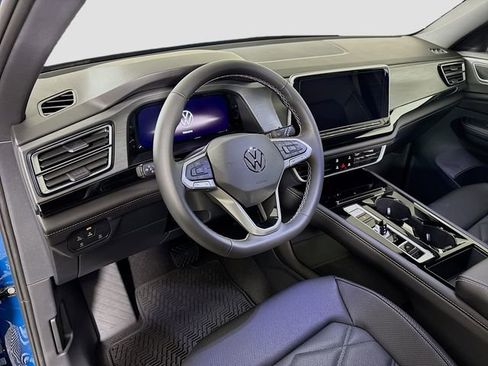 New 2026 Volkswagen Atlas Cross Sport SE AWD/4WD image 9