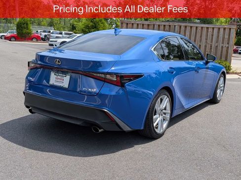 Used 2021 Lexus IS 300 w/ Comfort Package RWD image 4