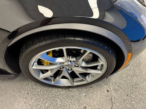 Used 2019 Chevrolet Corvette Z06 RWD image 27