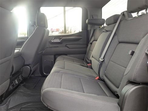 Used 2024 GMC Sierra 1500 Elevation image 14