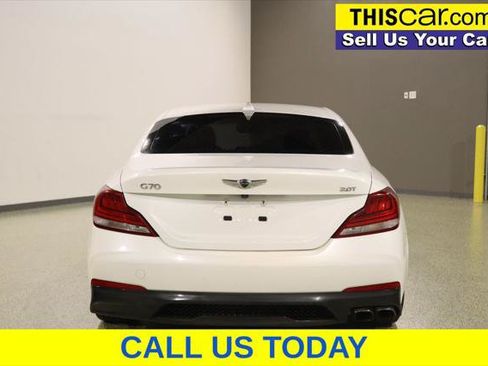 Used 2020 Genesis G70 2.0T RWD image 7