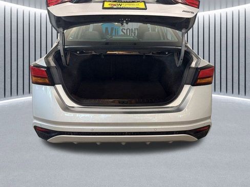 Used 2023 Nissan Altima 2.5 SV image 9