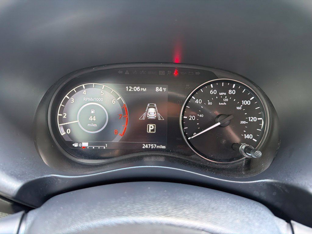 Used 2024 Nissan Kicks SR w/ SR Premium Package FWD image 40