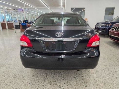 Used 2012 Toyota Yaris Sedan FWD image 6