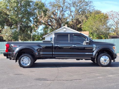 Used 2019 Ford F450 Limited image 30