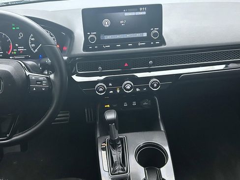 Used 2025 Honda Civic Sport image 13