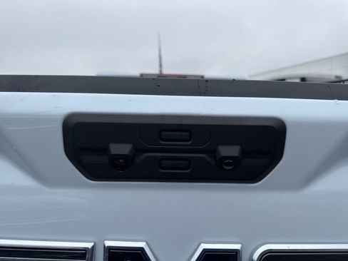 New 2026 GMC Sierra 1500 Denali Ultimate AWD/4WD image 32
