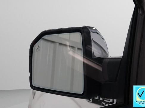 Used 2018 Ford F150 Platinum w/ Equipment Group 701A Luxury image 25