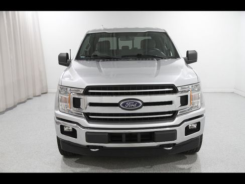 Used 2018 Ford F150 XLT w/ Equipment Group 302A Luxury AWD/4WD image 2