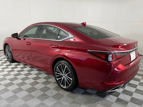 New 2025 Lexus ES 350 w/ Premium Package image 4