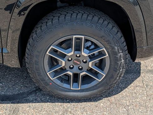 New 2026 GMC Terrain AT4 w/ Convenience Package III AWD/4WD image 20