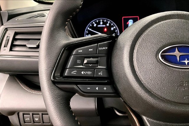Used 2025 Subaru Ascent Bronze Edition AWD/4WD image 27