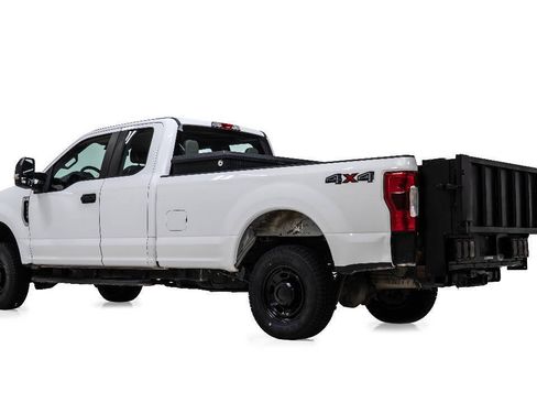 Used 2019 Ford F250 XL w/ Power Equipment Group AWD/4WD image 4