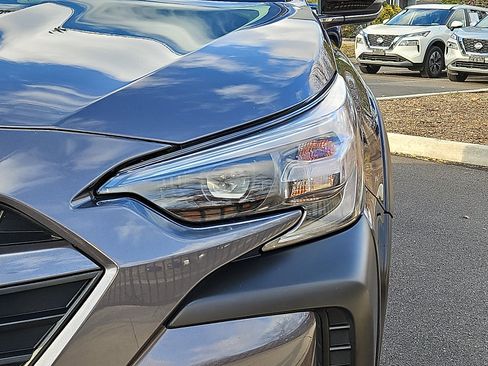 Used 2023 Subaru Outback Limited image 9